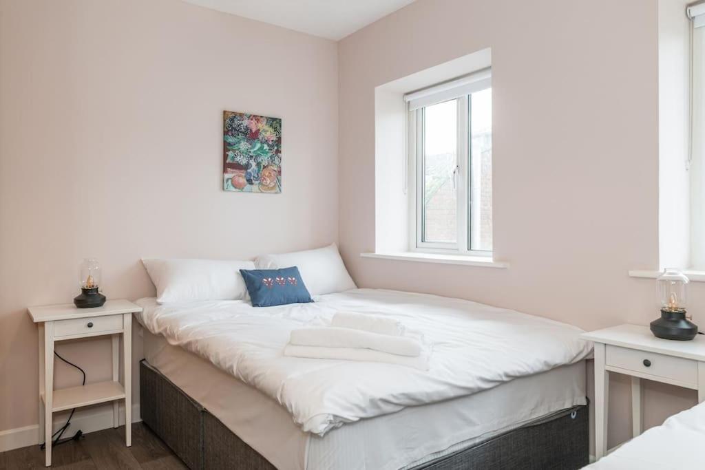 Fully Refurb Drogheda Apt7 3Rd Floor المظهر الخارجي الصورة