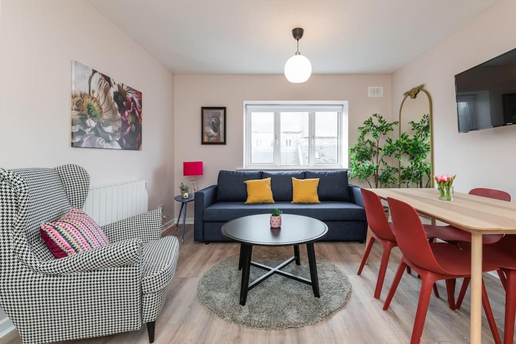 Fully Refurb Drogheda Apt7 3Rd Floor المظهر الخارجي الصورة